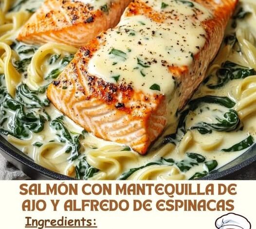 Salmón con Salsa Alfredo de Espinacas Salmón con Salsa Alfredo de Espinacas