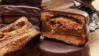 ALFAJORES TIPO CACHAFAZ