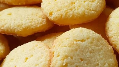 Galletitas con harina de maíz (polenta) y limón